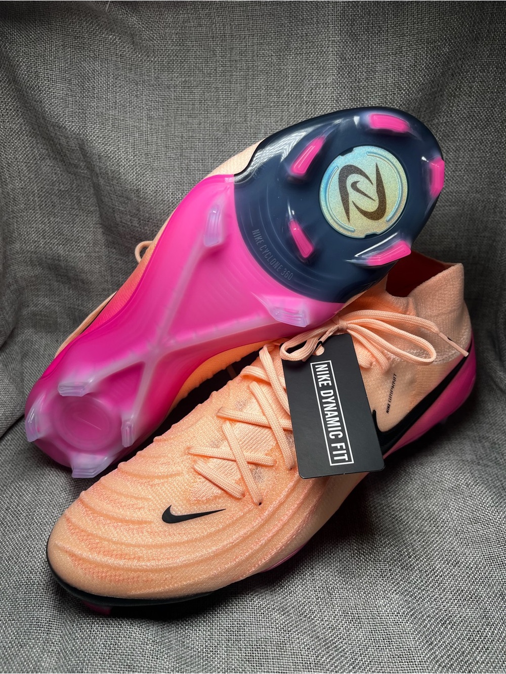 Nike Phantom Elite Peach & Pink Soccer Cleats